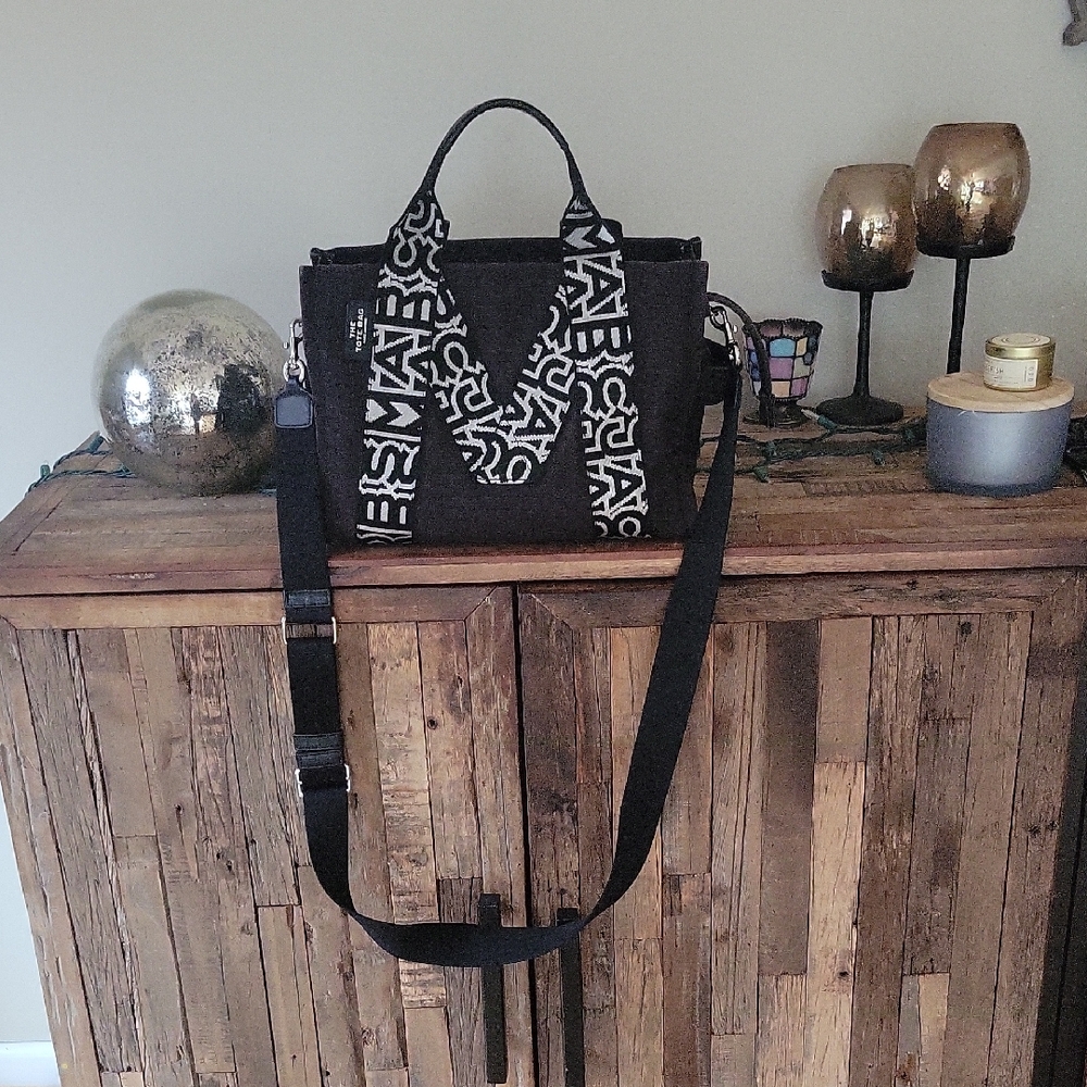 Marc Jacobs M Canvas Tote Bag